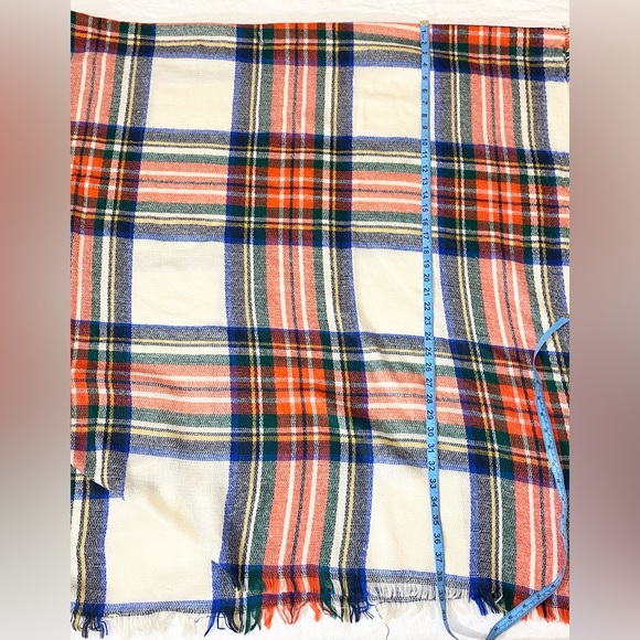 Plaid Lightweight Winter Scarf - Picture 3 of 8